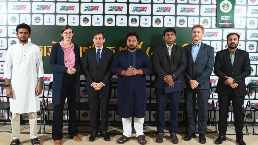 French ambassador, German chargé d’affaires meet NCP leaders