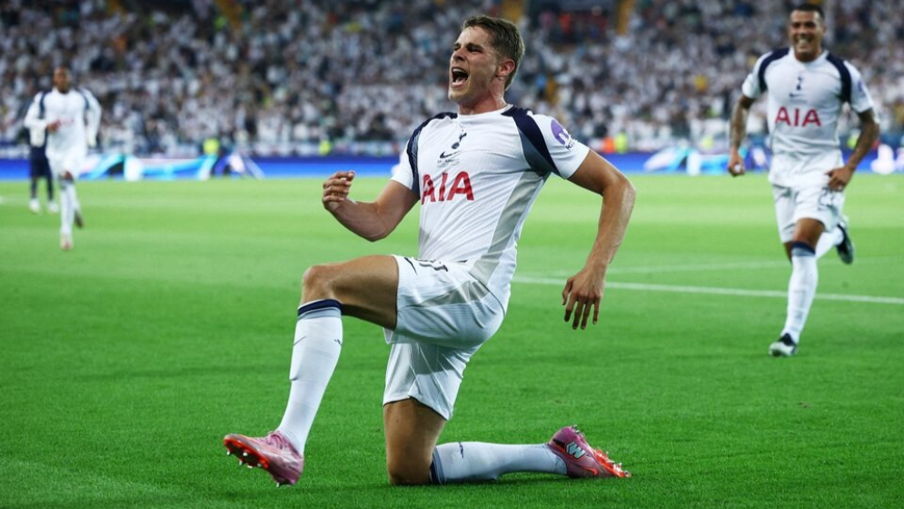 Spending spree shows Spurs ambition: Van de Ven