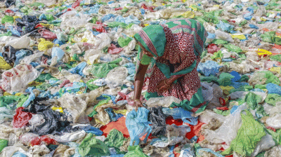 State minister stresses public awareness, strict law enforcement to curb polythene use
