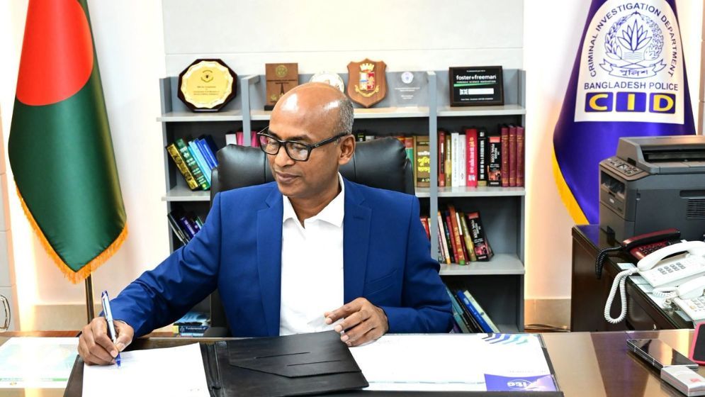 Barrister Mosharraf Hossain takes charge as CID chief