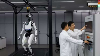 US bans foreign-made humanoid robots, targeting China over national security