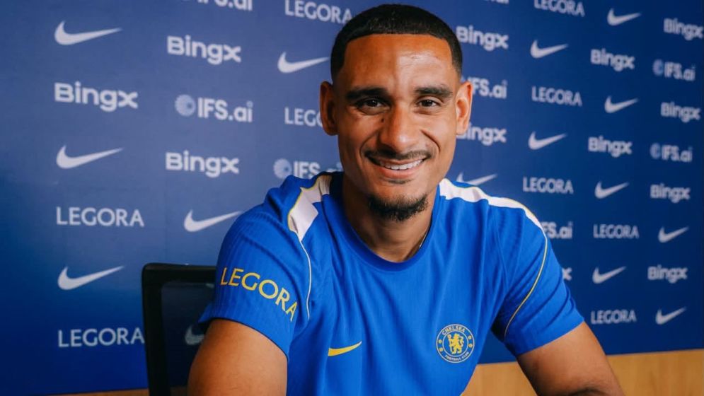 Chelsea sign French defender Lacroix from Palace for USD69.6m