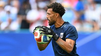 Vozinha's Colo Colo move delayed by 'personal matters'
