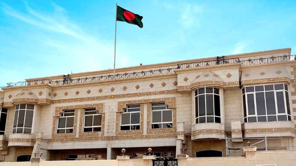 Bangladesh embassy in UAE seeks information from affected expatriates
