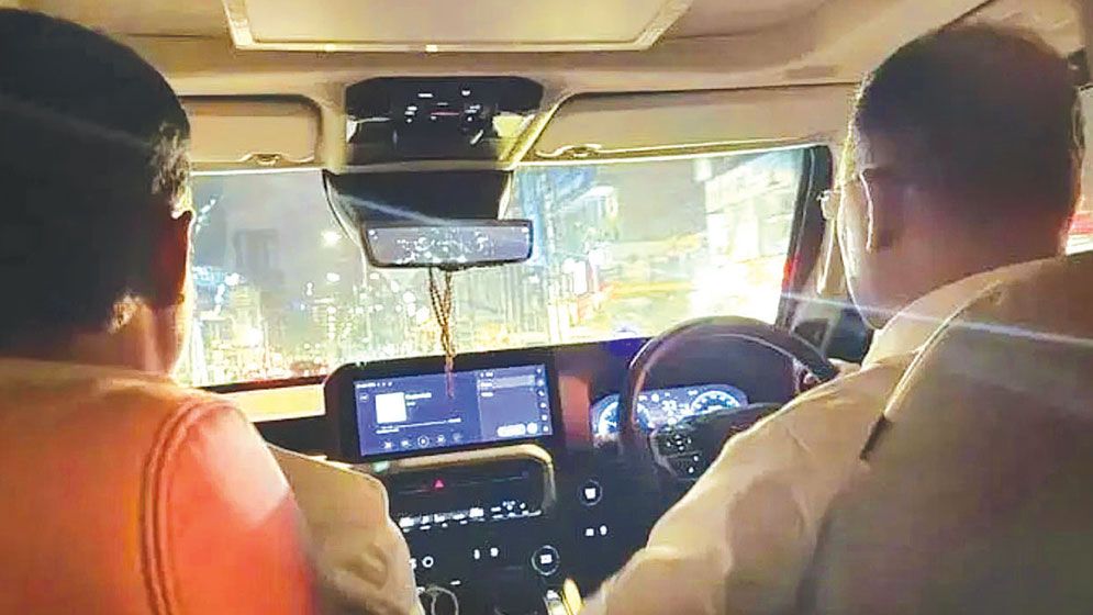 PM drives through DNCC roads to inspect city services