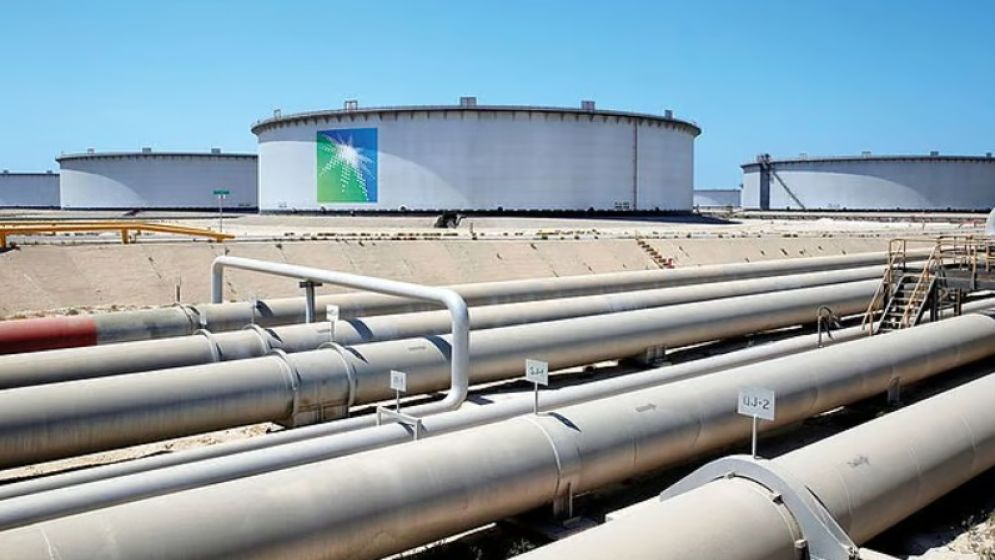 Figures behind rush for Hormuz oil export alternatives