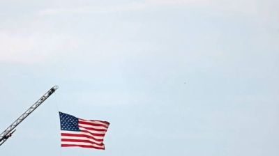 US embassies urge citizens to consider departing Middle East