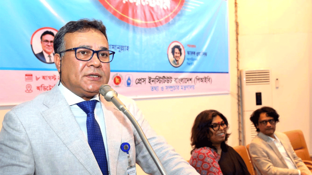NU VC urges journalists to be responsible to curb fake news