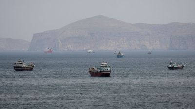 Iran Guards say won't reopen Hormuz without US meeting Tehran's demands