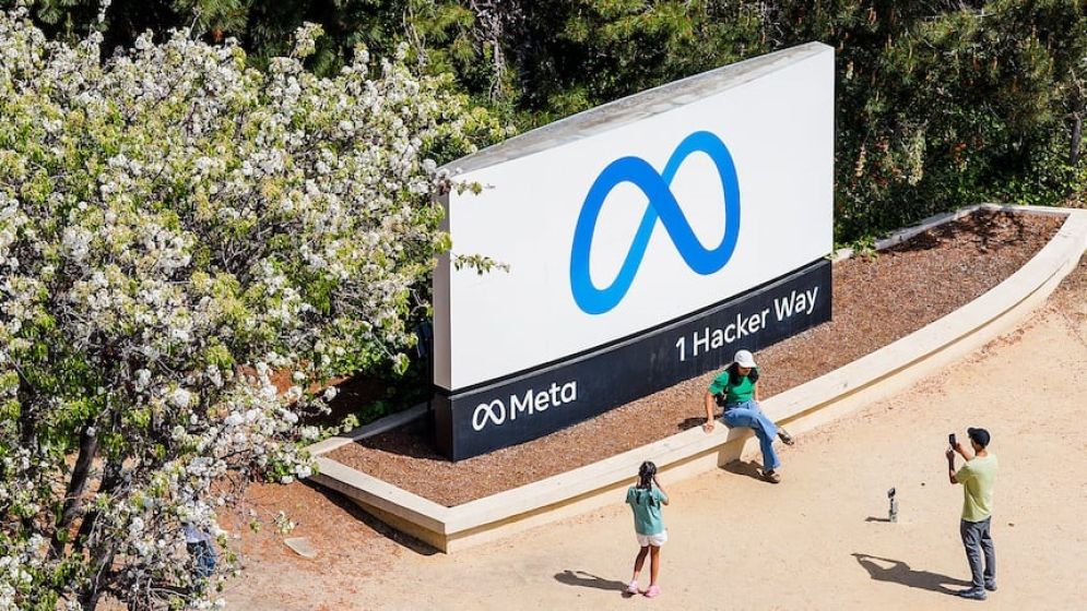 Meta releases new AI model as Zuckerberg lays out vision