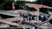 132 killed, 570 injured after magnitude 7.4 earthquake hits Colombia