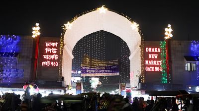 Shopping malls, markets must close by 8pm