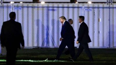 Trump's secret plane swap triggers questions and confusion