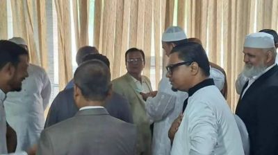 11-party alliance submits Oli Ahmed’s presidential nomination at EC