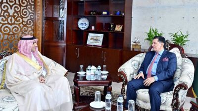Saudi ambassador condoles death of expats in Riyadh fire