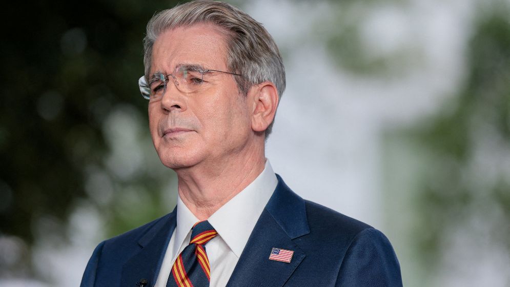US threatens Iran with ‘economic isolation, like the world has never seen’