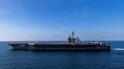 Worsening conditions on US aircraft carrier raise alarms over Iran war cost