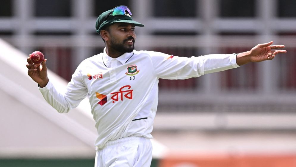 Mehidy Hasan Miraz ends 14-year wait with historic fifer in Australia