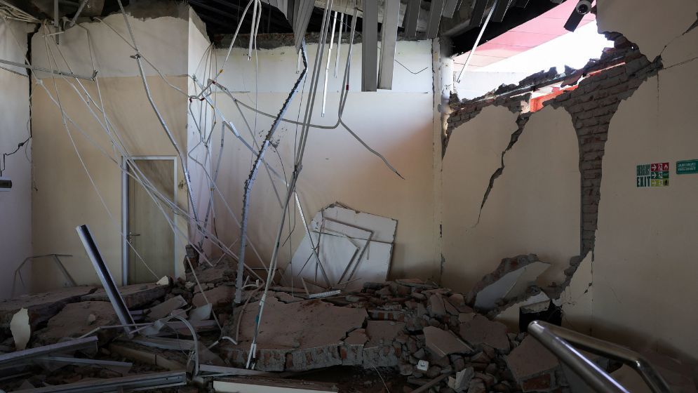 Fresh magnitude 5.9 earthquake strikes Indonesia again