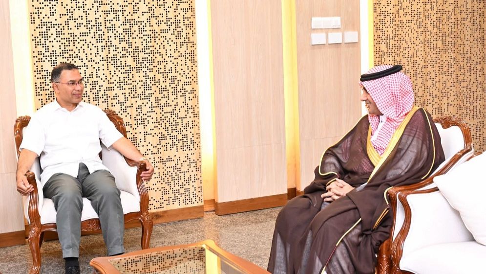 Saudi Crown Prince invites PM Tarique to visit KSA, discuss stronger ties