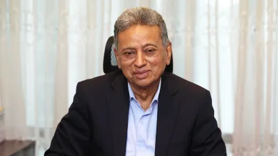 Govt to implement new pay scale for public servants this year: Khosru