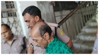 Folk singer Mujib Pardeshi shown arrested in cheque dishonour case