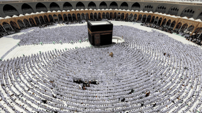 Saudi Arabia starts Hajj 2027 planning with 75 countries