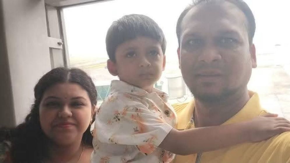 Kushtia journalist, wife, son and father-in-law killed in Kolkata hotel fire