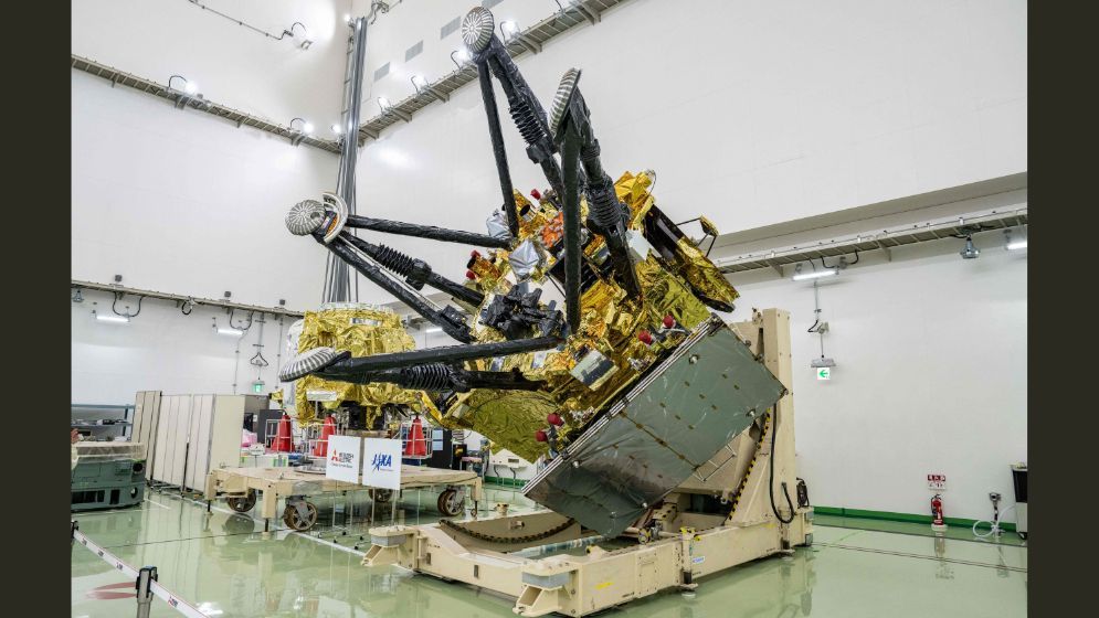 Japan to launch probe for Mars moons in October