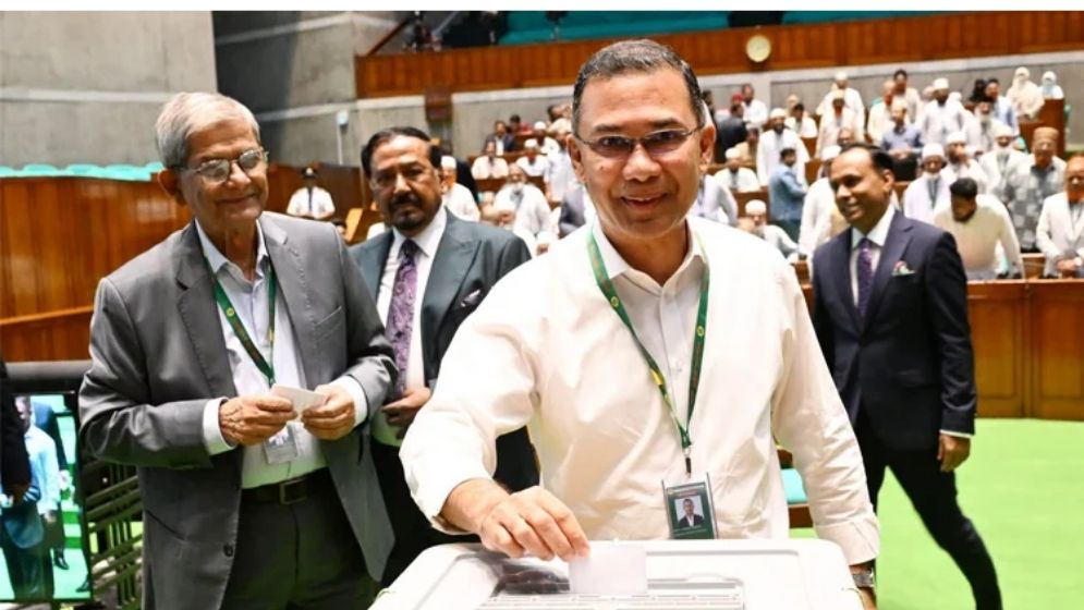 PM, Speaker, Opposition Leader cast votes