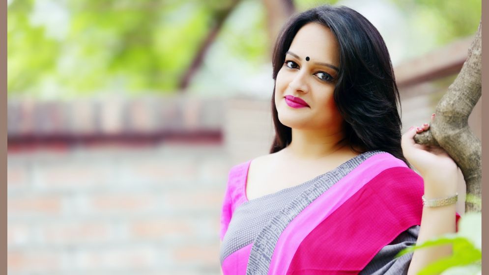 Why is Ishita staying away from acting?