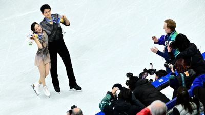 Japan's Olympic figure skating heroes to wed