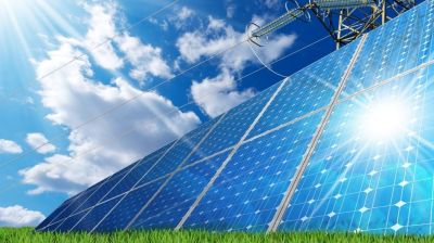 Solar power investors seek lower tariff to boost investment