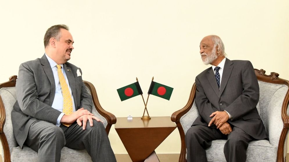 Bangladesh seeks US expertise in water, waste management, renewable energy