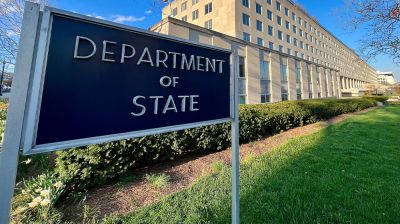 Trump administration plans to revoke 200,000 visas of asylum seekers