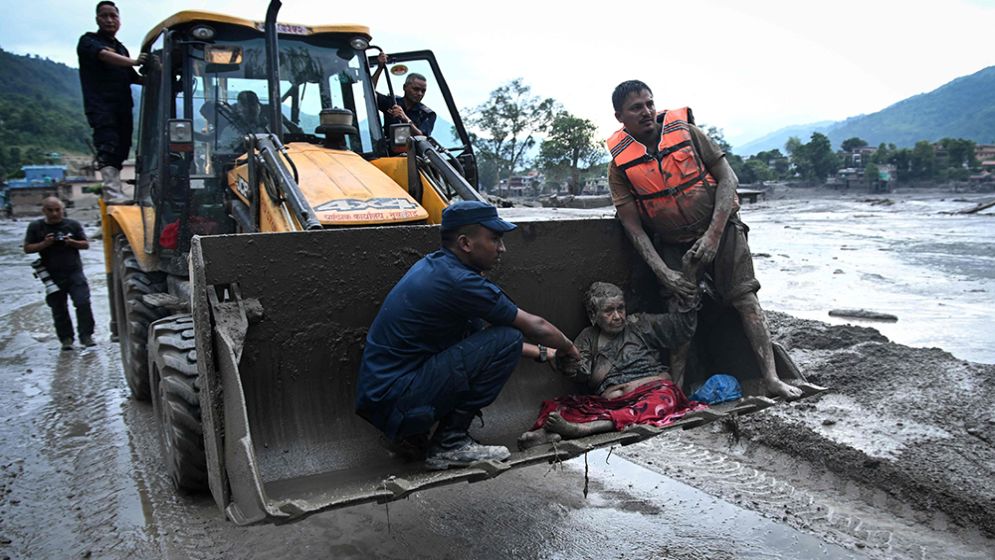 nepal-tibet-disaster-what-we-know
