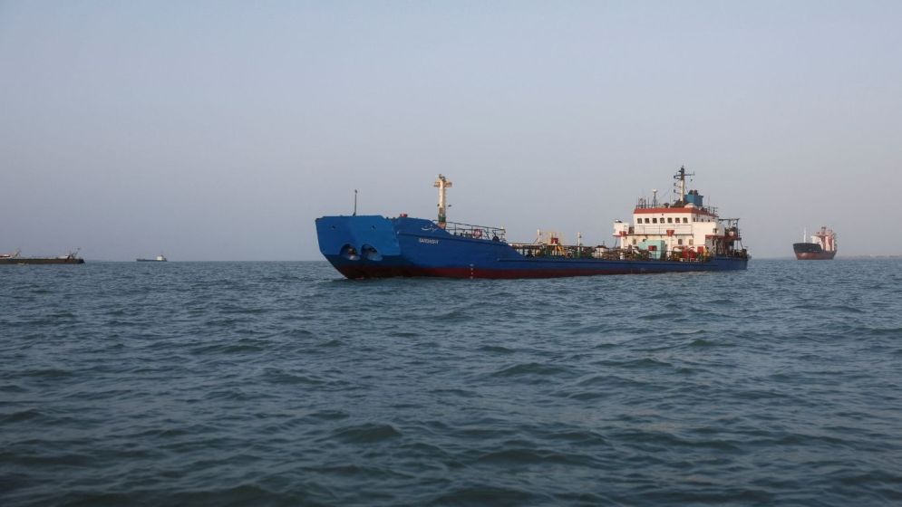 Iran, Qatar hold Hormuz talks as US blockade chokes Iran oil imports