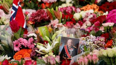 Norwegians mourn King Harald as son succeeds to throne