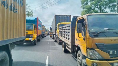 40 kilometres tailback on Dhaka-Chattogram highway