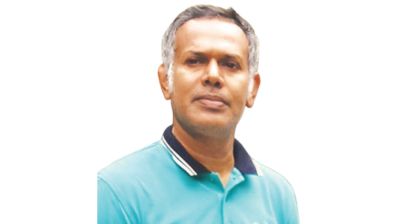 Bridging the Gap between Universities and Society