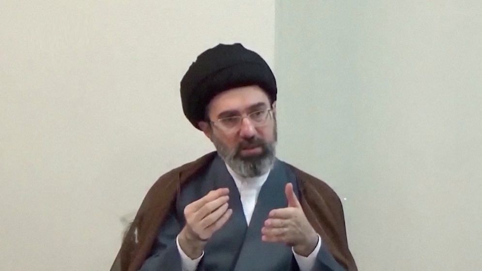 Iran's Khamenei urges Gulf rulers to confront 'real enemy'