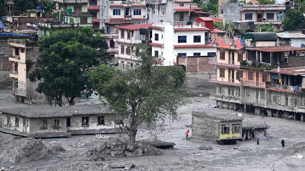 Nepal flood death toll rises to 903, missing 4,247: Disaster authority