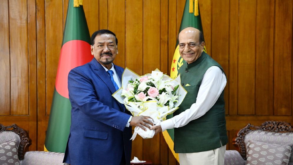 Speaker calls for stronger ties based on mutual respect and sovereignty