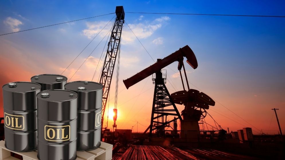 Remarkable US oil deal puzzles analysts, angers many Venezuelans