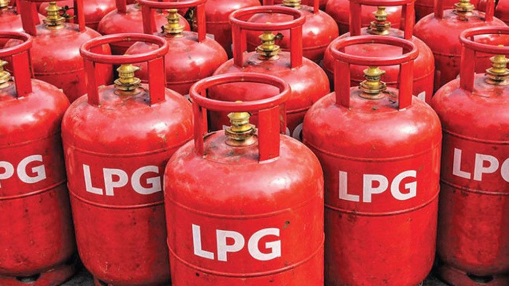 LPG price cut by Tk13 for Sep