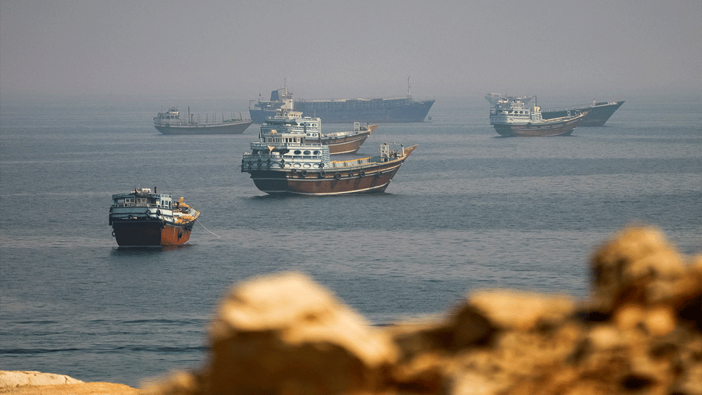 Iran, US trade threats after fresh strikes