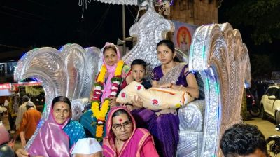 Indian family welcomes first baby girl in 200 years