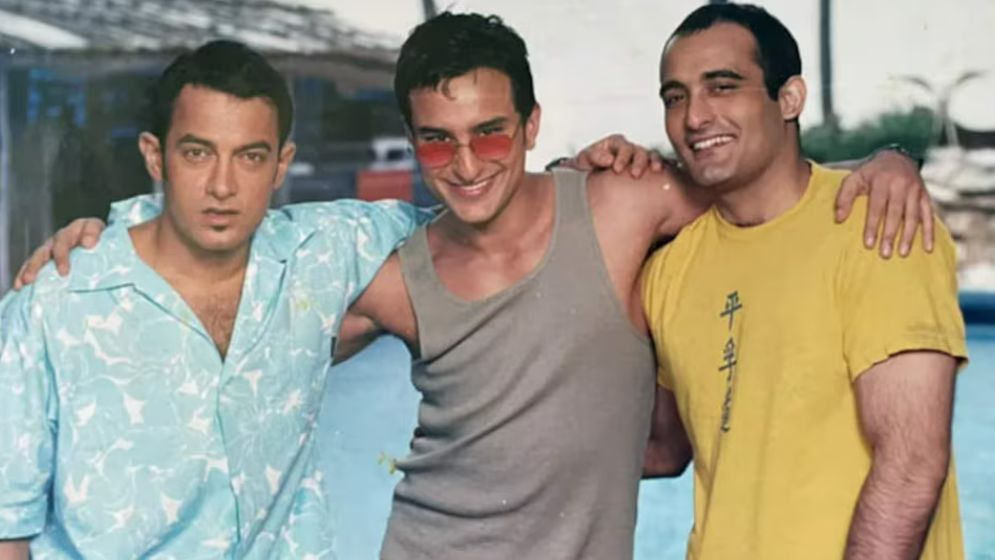 Farhan recalls Akshaye slapped Aamir 17 times in Dil Chahta Hai