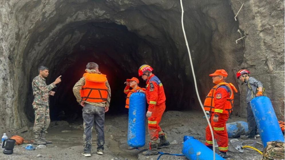 Nepali foreman rescued from tunnel says he stayed behind to help others