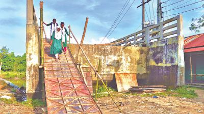 Tk4.27cr Sunamganj bridge awaits approach roads four years on